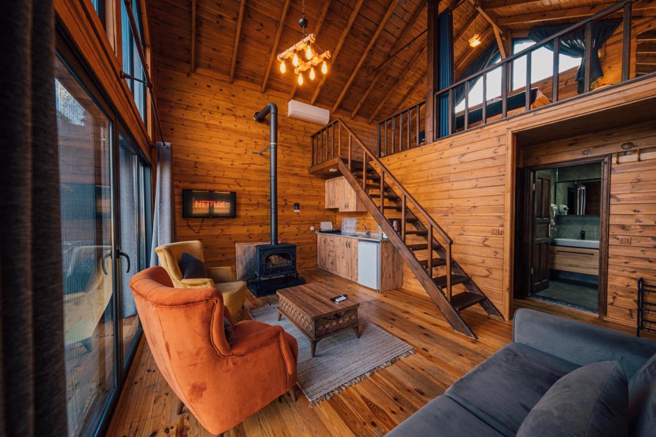 Woodlodge Country Сапанджа Екстериор снимка
