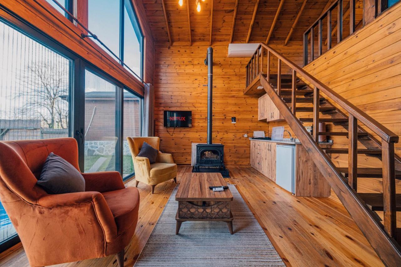 Woodlodge Country Сапанджа Екстериор снимка