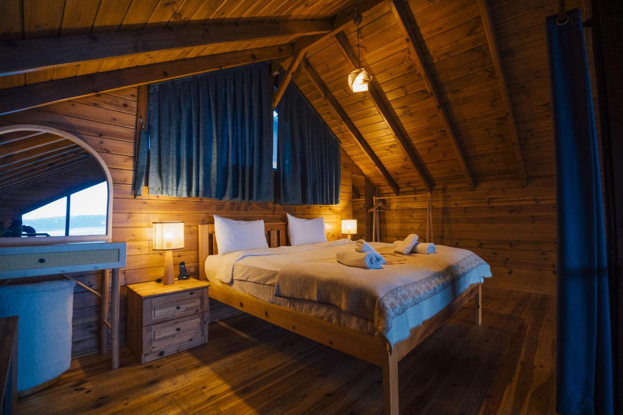 Woodlodge Country Сапанджа Екстериор снимка