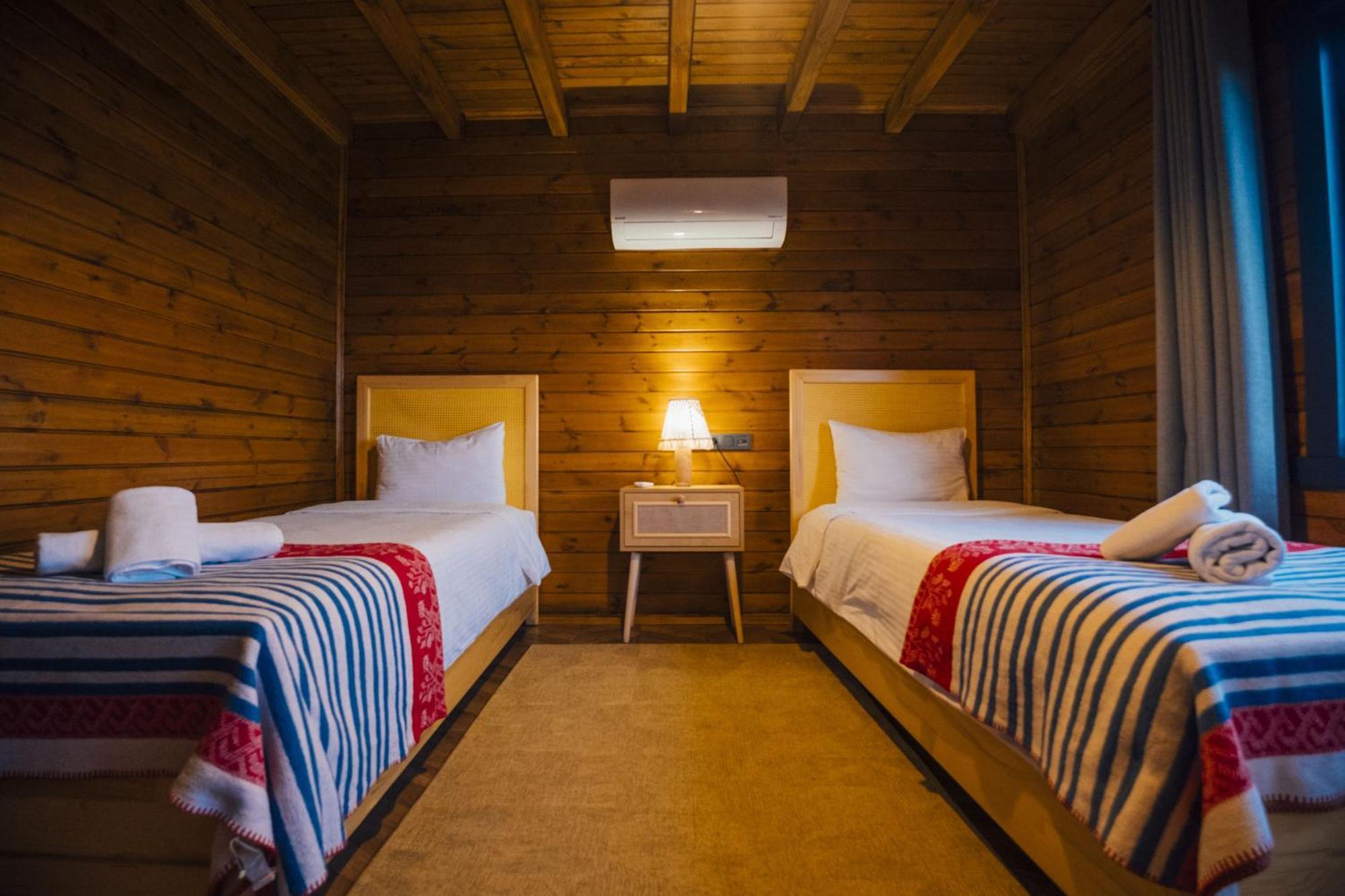 Woodlodge Country Сапанджа Екстериор снимка