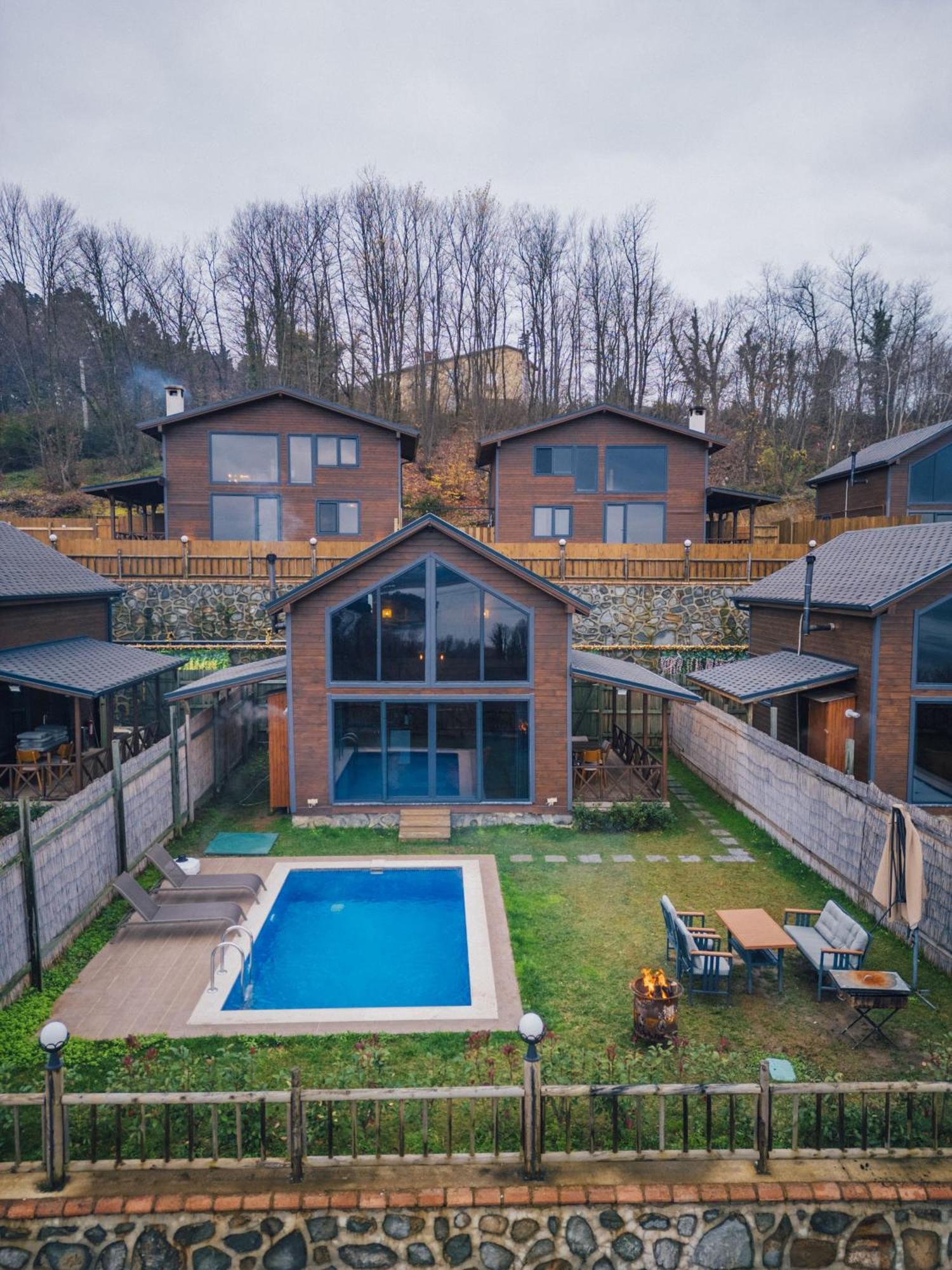 Woodlodge Country Сапанджа Екстериор снимка