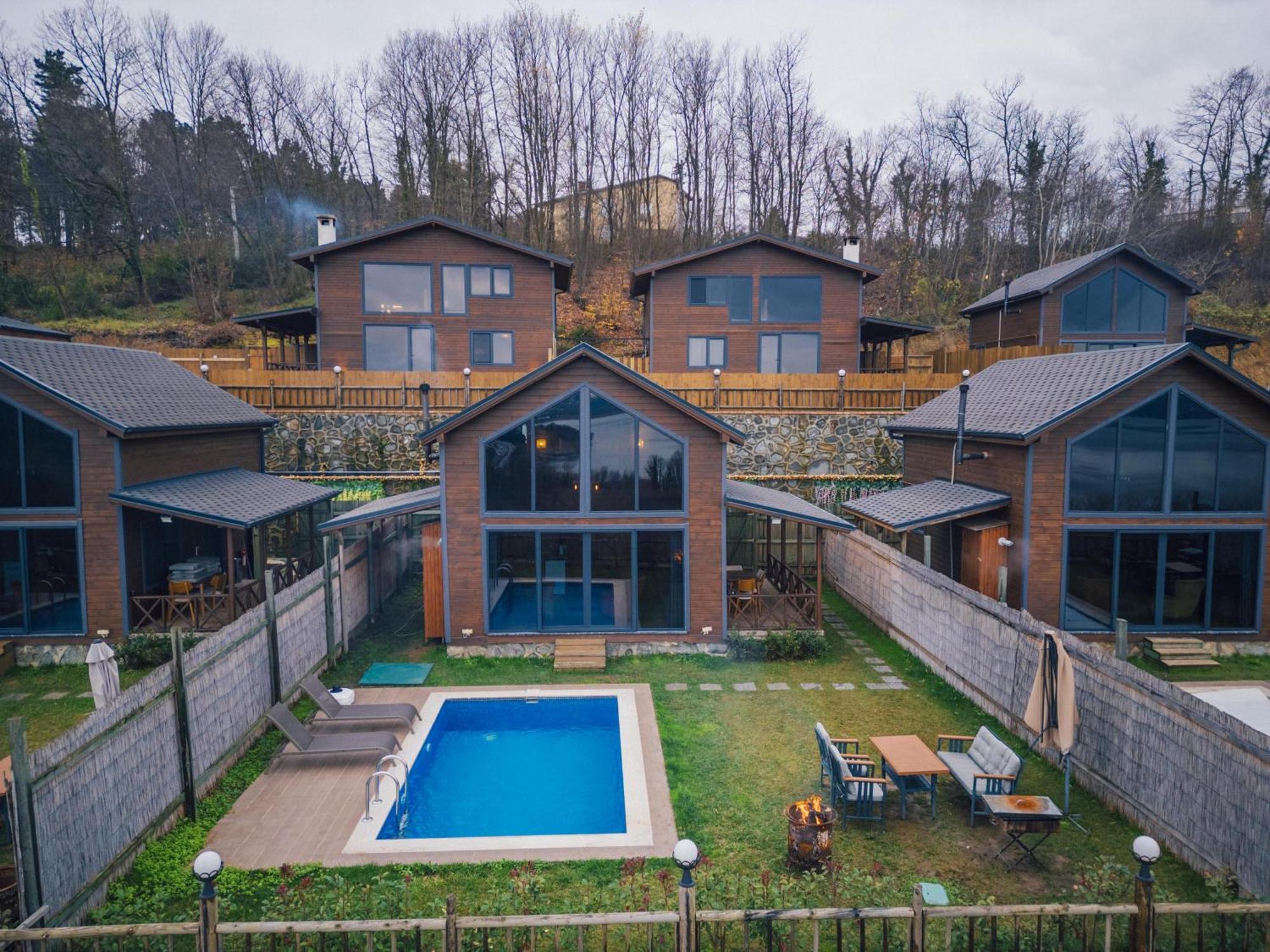 Woodlodge Country Сапанджа Екстериор снимка