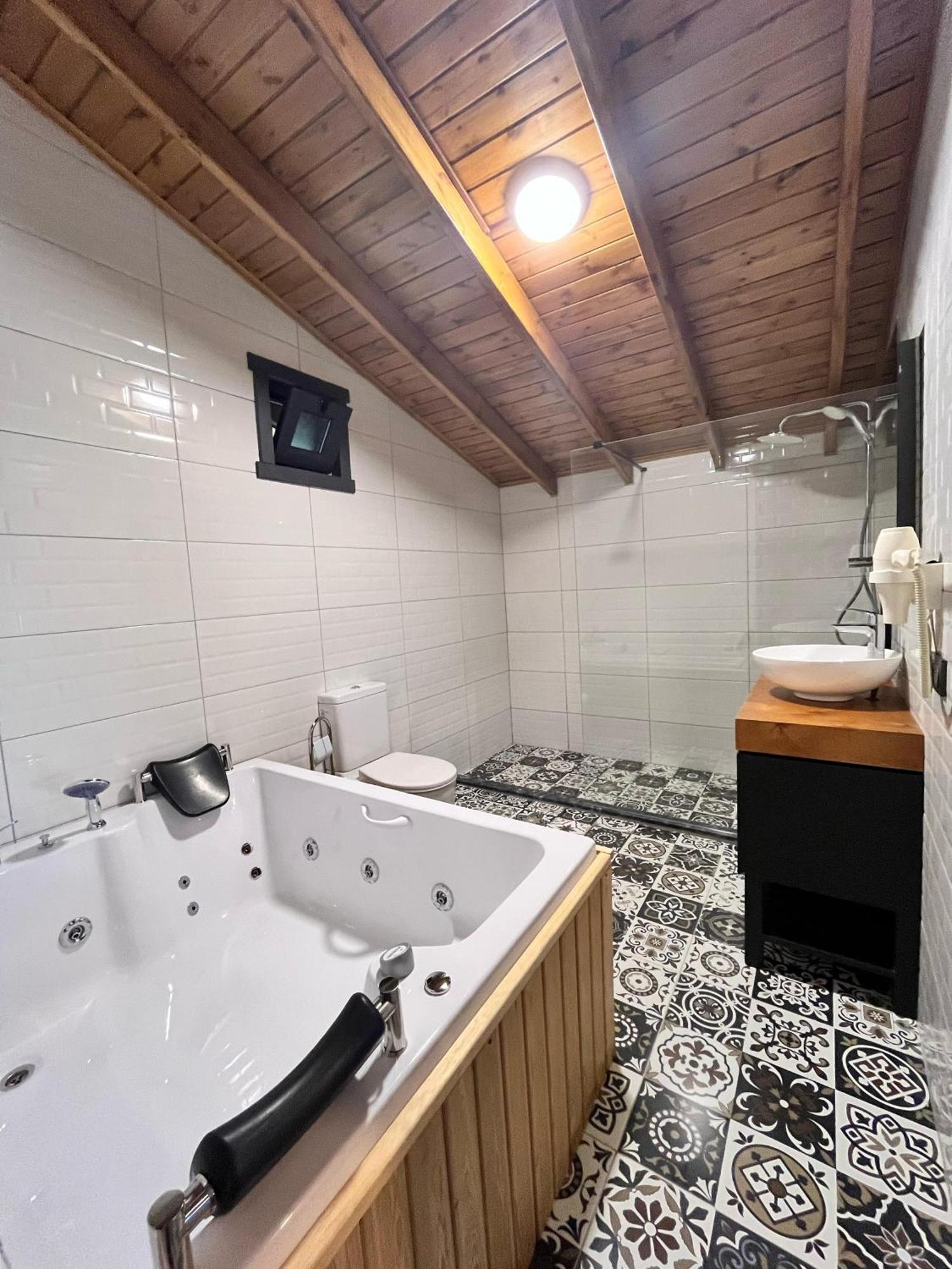 Woodlodge Country Сапанджа Екстериор снимка