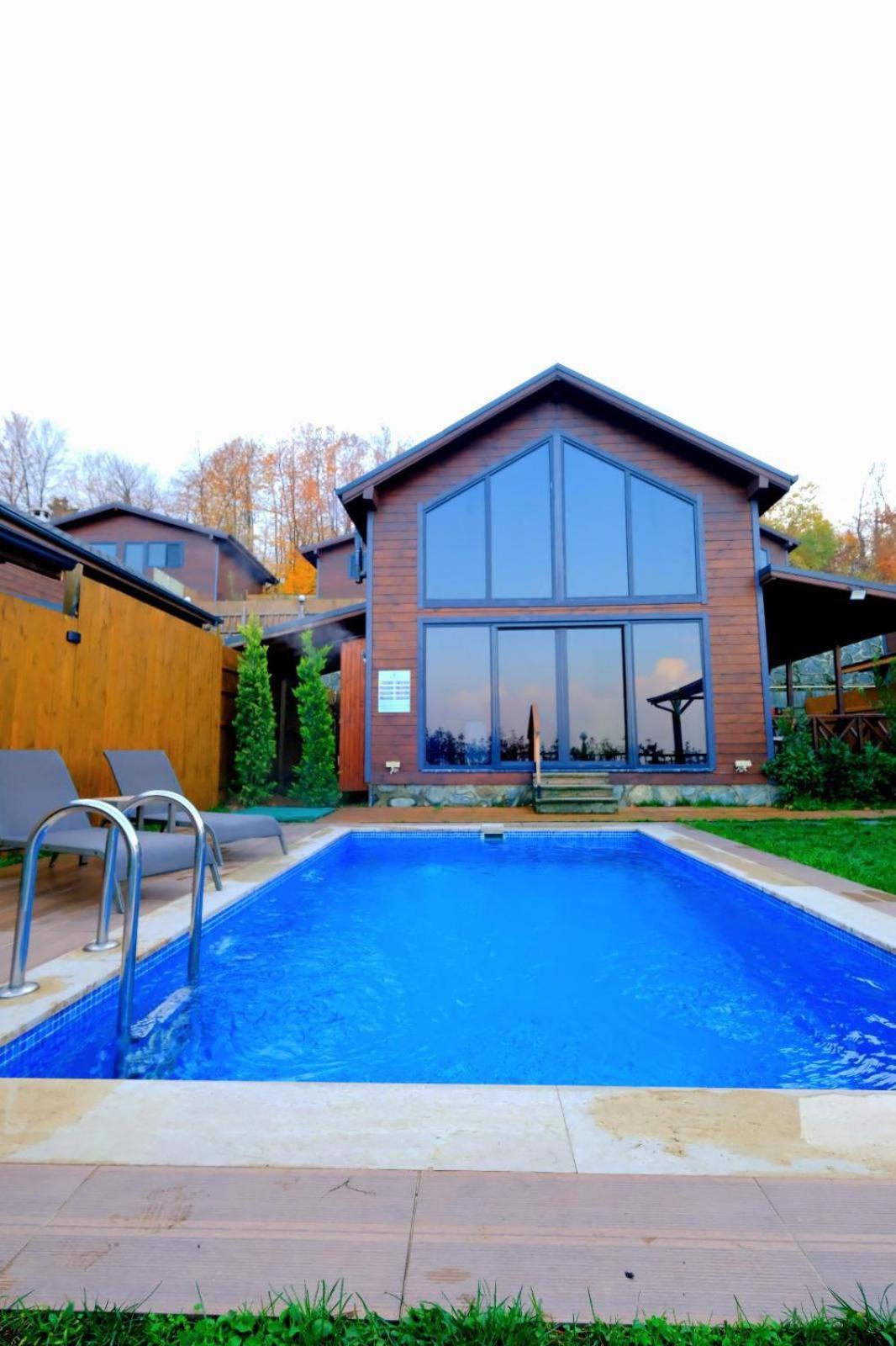 Woodlodge Country Сапанджа Екстериор снимка