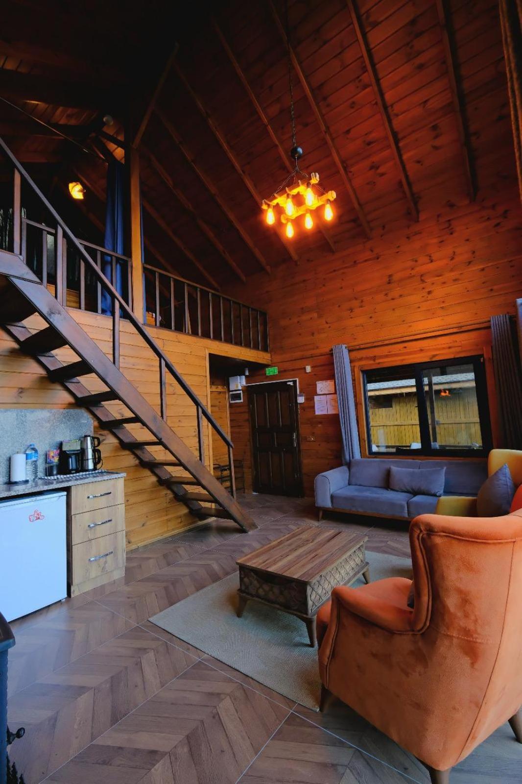 Woodlodge Country Сапанджа Екстериор снимка