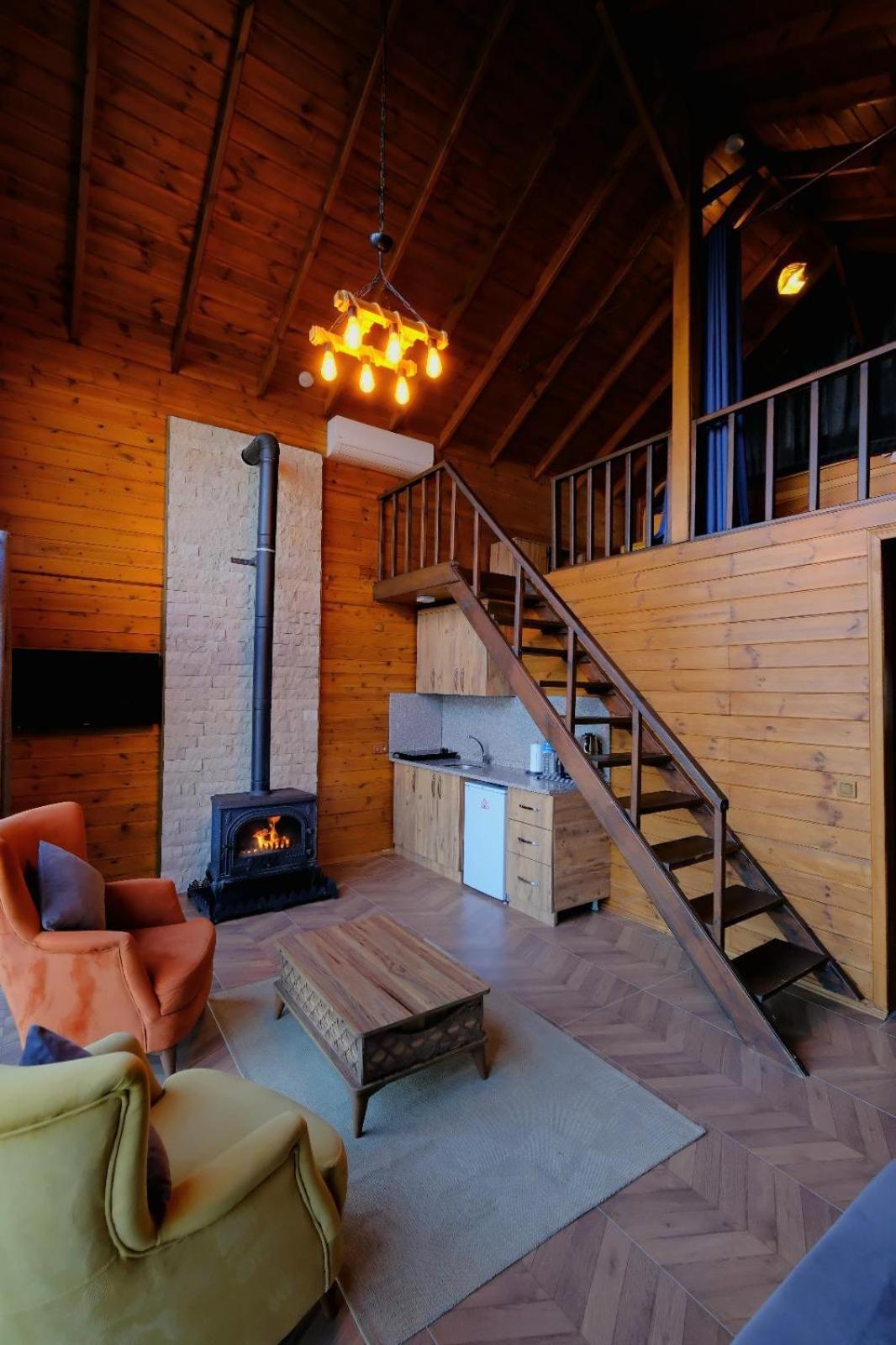Woodlodge Country Сапанджа Екстериор снимка